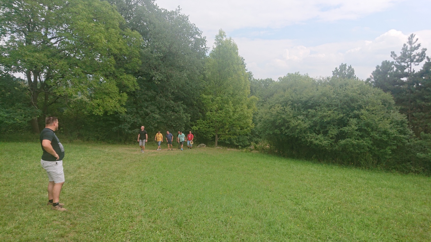 Degustace DDS # 3 - Samurajov� p�ich�zej� - �zijsk� whisky
Lout� - 13.8.2022
DDS SSaM (Divize degusta�n�ch specialist� Spolku Sb�ratel� alkoholick�ch Miniatur)
Fuyu Mizunara Finish - Masahiro pure malt - Paul John Brilliance - Amrut fusion - Kavalan Oloroso Sherry Oak - Kavalan Vinho Barrique