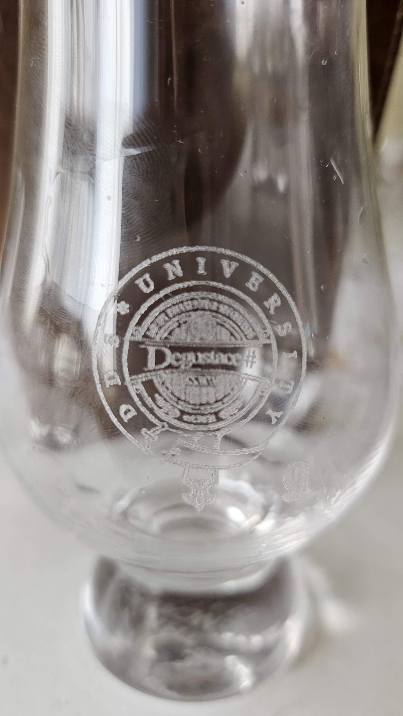 Degustace DDS # 5 - Vy(Whi)sok� �kola �ivota
Zbo�en� Kostelec - 12.8.2023
DDS SSaM (Divize degusta�n�ch specialist� Spolku Sb�ratel� alkoholick�ch Miniatur)
Whisky Ginger (Tullamore Dew) - Old Fashioned (Jack Daniel`s) - Dimple 15yo blended whisky - Glenfiddich 12yo single malt whisky - Aberfeldy 12yo single malt whisky - Arran Sauternes cask finish single malt whisky - Penicillin (Ballantines fines`t, Laphroaigh islay single malt scotch whisky) - Highland Park 12yo single malt whisky - Kilchoman Machir Bay single malt whisky - Port Charlotte Heavily Peated single malt whisky