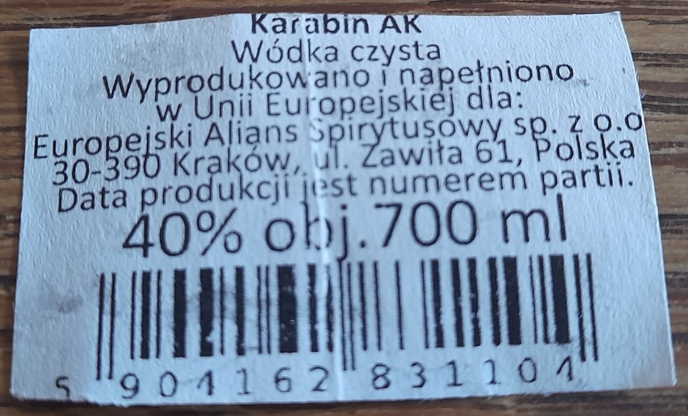 Burza minif�a�ti�iek alkoholu - Minibottles collectors meeting
Praha - 20.5.2023
SSaM - Spolek Sb�ratel� alkoholick�ch Miniatur
Karabin AK
W�dka czysta
Wyprodukowano i napelniono w Unii Europejskiej dla
Europejski Alians Spirytusowy sp. z o.o Krak�w, Polska
40% obj. 700 ml