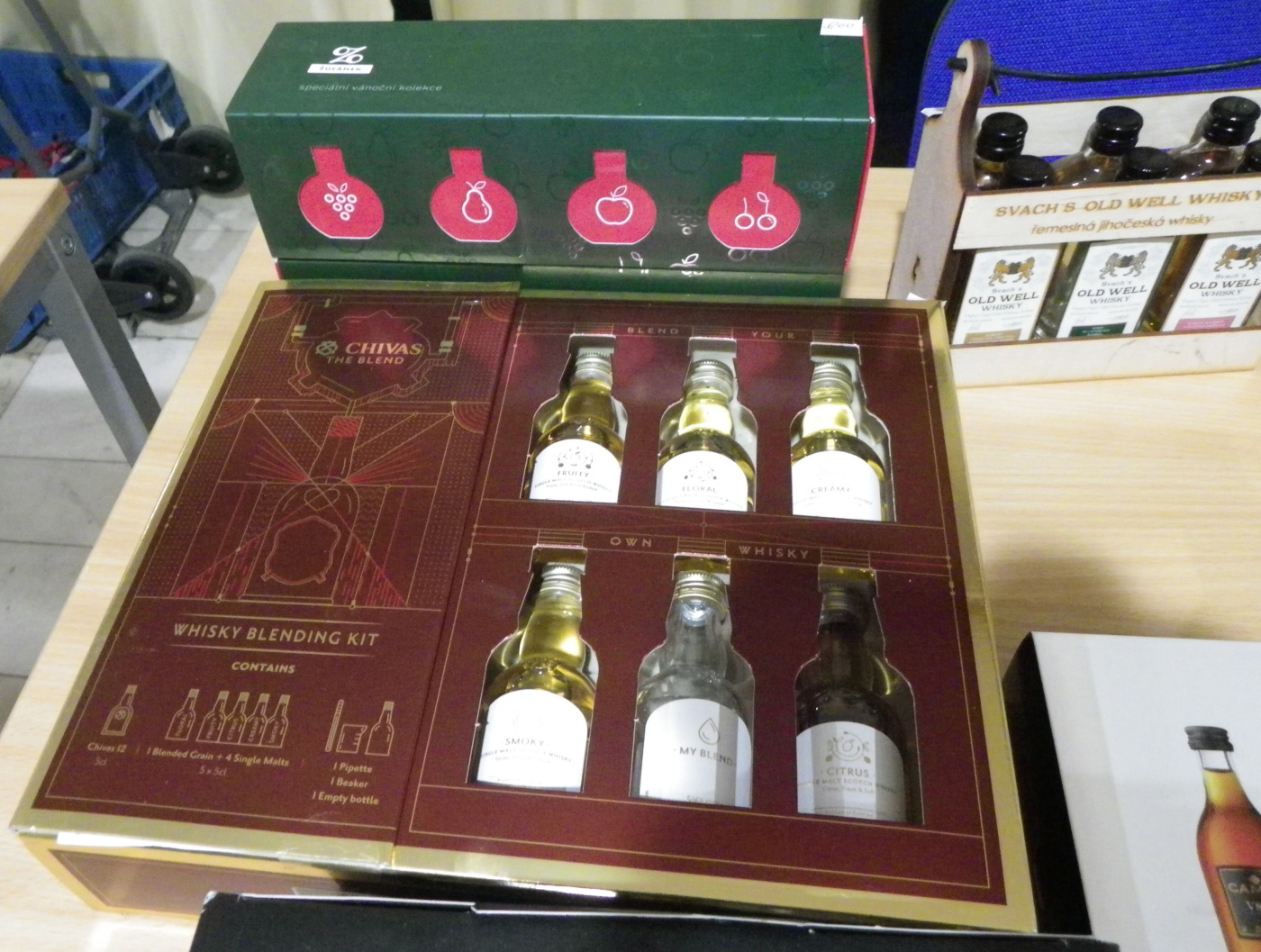 Burza minif�a�ti�iek alkoholu - Minibottles collectors meeting
Praha - 21.5.2022
SSaM - Spolek Sb�ratel� alkoholick�ch Miniatur