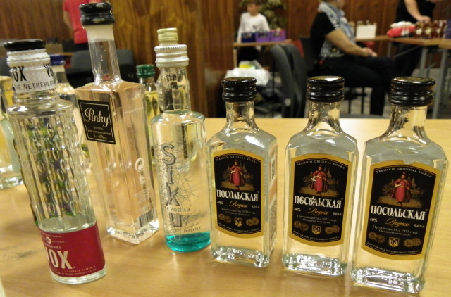 vodka
Burza SSaM (Praha 28.11.2015) - fotografie